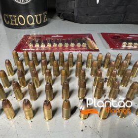 Fotos de Homem é preso com pistola 9mm após perseguição em Maringá