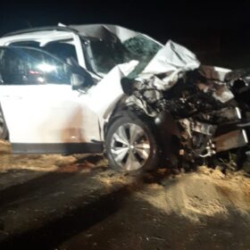 Fotos de Moça que foi ejetada de veículo em acidente na rodovia BR-376, em Maringá morre no hospital