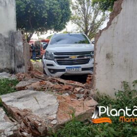 Fotos de Motociclista é intubado após acidente envolvendo três veículos em Maringá