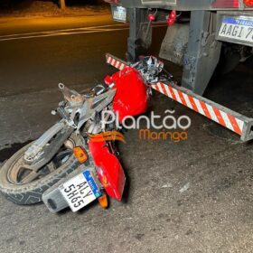 Fotos de Motociclista morre após bater em caminhão e depois ser atropelado por outros veículos em Maringá 