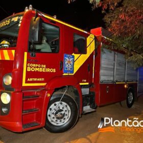 Fotos de Trabalhador é resgatado após ficar com pé preso em caminhão betoneira em Maringá 