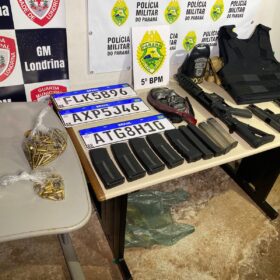 Três suspeitos de executar homem com tiros de fuzil em Maringá são presos em Londrina  Foto 3 Fotos de Três suspeitos de executar homem com tiros de fuzil em Maringá são presos em Londrina