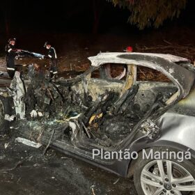 Fotos de Carro explode após batida e motorista morre carbonizado em Maringá