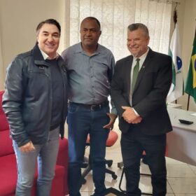 Fotos de Delegado Jacovós e Deputado Giacobo promovem reunião regional do PL em Apucarana