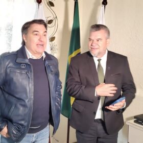 Fotos de Delegado Jacovós e Deputado Giacobo promovem reunião regional do PL em Apucarana