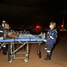 Fotos de Homem com mandado de prisão em aberto é baleado e preso após atacar e tentar tomar arma de policial feminina em Maringá