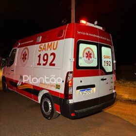 Fotos de Homem com mandado de prisão em aberto é baleado e preso após atacar e tentar tomar arma de policial feminina em Maringá