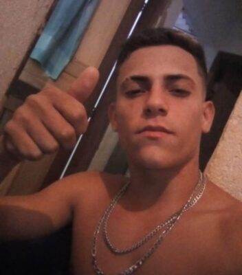 Fotos de Jovem de 21 anos é executado a tiros na noite desta quarta-feira 