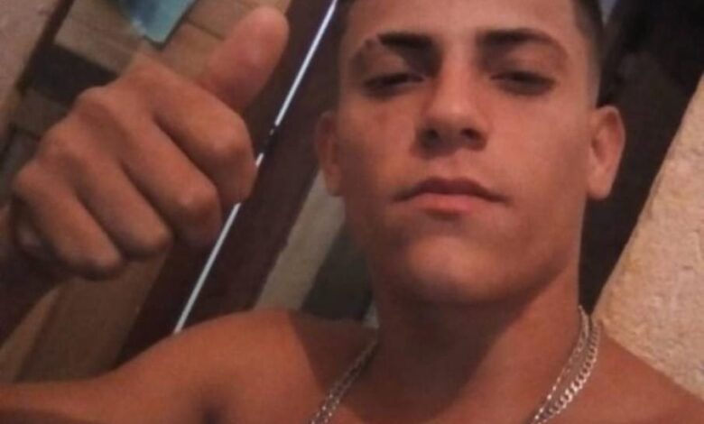 Fotos de Jovem de 21 anos é executado a tiros na noite desta quarta-feira 