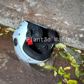 Motorista invade contramão atinge moto e deixa duas pessoas com ferimentos graves em Maringá Foto 1 Fotos de Motorista invade contramão atinge moto e deixa duas pessoas com ferimentos graves em Maringá