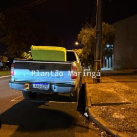Fotos de Câmera registra mulher caindo da carroceria de caminhonete em Maringá; a vítima morreu logo após dar entrada no hospital