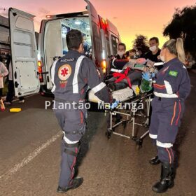 Fotos de Câmera registra mulher caindo da carroceria de caminhonete em Maringá; a vítima morreu logo após dar entrada no hospital