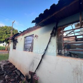 Fotos de Mulher morre carbonizada após incêndio em residência