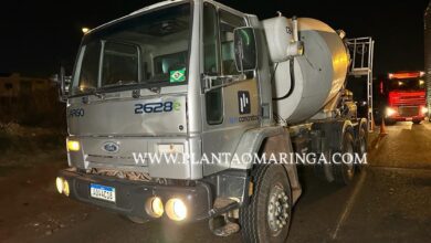 Fotos de Adolescente é atropelada por caminhão ao descer de ônibus em Maringá