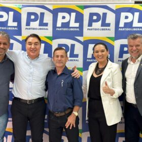 Fotos de Delegado Jacovós e Deputado Giacobo promovem Encontro Regional do PL em Maringá