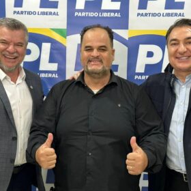 Fotos de Delegado Jacovós e Deputado Giacobo promovem Encontro Regional do PL em Maringá