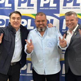 Fotos de Delegado Jacovós e Deputado Giacobo promovem Encontro Regional do PL em Maringá