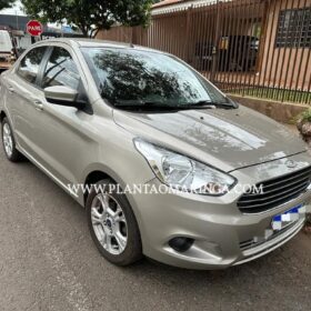Dois carros roubados foram apreendidos e quatro homens presos pela Guarda Civil Municipal de Sarandi Foto 1 Fotos de Dois carros roubados foram apreendidos e quatro homens presos pela Guarda Civil Municipal de Sarandi