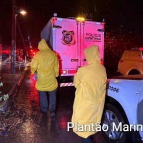 Fotos de Homem é executado com 14 tiros no interior da residência