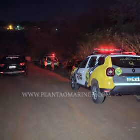 Fotos de Homem é morto e tem corpo jogado dentro de rio - A vítima estava enrolada em um saco plástico