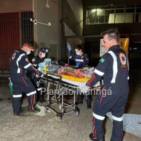 Fotos de Homem é socorrido em estado grave após ser esfaqueado no centro de Maringá