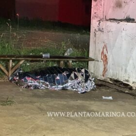 Fotos de Jovem é executado com 8 tiros ao lado de carrinho de lanche em Maringá