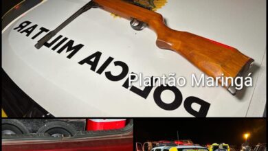 Fotos de Jovens são presos com arma e carro com placas adulteradas em Maringá 