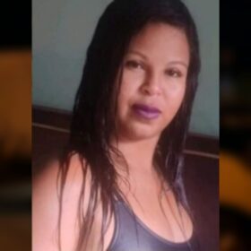 Fotos de Homem que matou ex-mulher com 20 facadas e esfaqueou o filho de 2 anos presta depoimento  