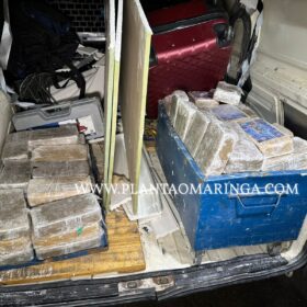 Fotos de Polícia Rodoviária Federal apreende mais de 15 milhões em cocaína na região de Maringá