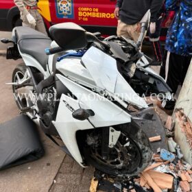 Fotos de VÍDEO: Motociclista sofre ferimentos após acidente impressionante em Sarandi