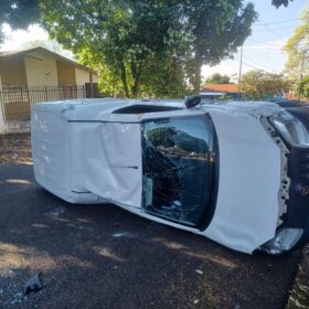 Fotos de Câmera registra capotamento que deixou bebê de 7 meses ferido em Maringá 