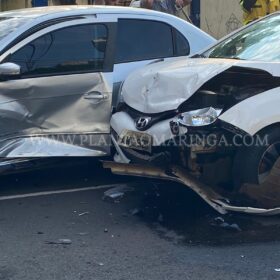Fotos de Cinco crianças e três adultos ficaram feridos após colisão entre dois carros, em Maringá  