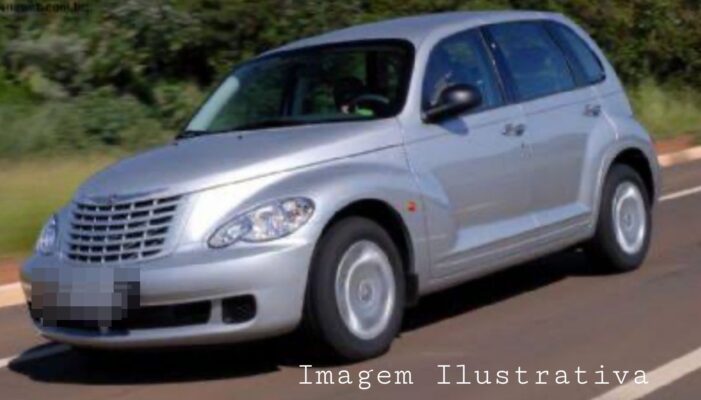 Em fuga após provocar acidente, motorista arrasta homem em Maringá Foto 1 Carro semelhante ao da fato