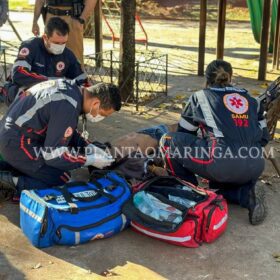 Fotos de Homem é intubado após ser atingido por três facadas no centro de Sarandi