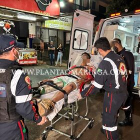 Fotos de Homem leva facada no peito e é socorrido com ferimentos graves em Sarandi