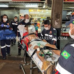 Fotos de Homem leva facada no peito e é socorrido com ferimentos graves em Sarandi
