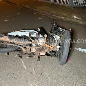 Fotos de Homem morre após bater de moto durante fuga da Polícia Militar em Maringá