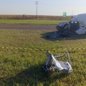 Fotos de Homem morre após grave acidente envolvendo três veículos na rodovia PR-323