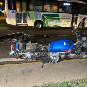 Fotos de Jovem morre após bater moto na lateral de caminhão em Maringá