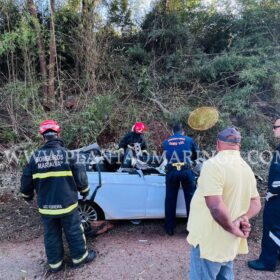 Fotos de Moradora de Maringá morre após carro capotar e cair em ribanceira em Marialva 