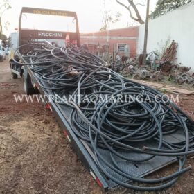 Fotos de Polícia Militar prende quadrilha e recupera quase 2 toneladas de fios em Maringá