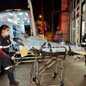 Fotos de Rapaz de 19 anos é socorrido com ferimentos graves após levar facada no peito em Sarandi