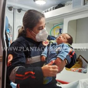 Recém-nascido engasga com leite materno e é salvo por Policial Militar em Sarandi  Foto 1 Fotos de Recém-nascido engasga com leite materno e é salvo por Policial Militar em Sarandi