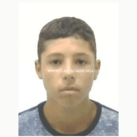 Fotos de Adolescente é chamado no portão de casa e executado com mais 20 tiros em Mandaguaçu