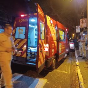 Fotos de Câmera de segurança registra acidente impressionante em Maringá