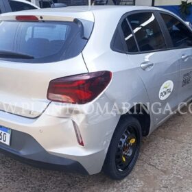 Câmera registra motociclistas caindo embaixo de rodado de carreta em Maringá Foto 1 Fotos de Câmera registra motociclistas caindo embaixo de rodado de carreta em Maringá