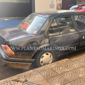 Fotos de Carro avança preferencial e deixa motociclista em estado grave, em Maringá