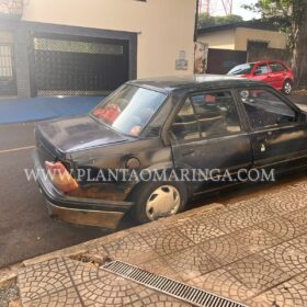 Fotos de Carro avança preferencial e deixa motociclista em estado grave, em Maringá