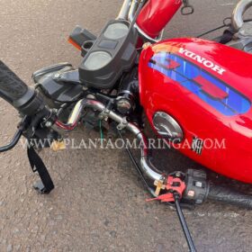 Fotos de Carro avança preferencial e deixa motociclista em estado grave, em Maringá