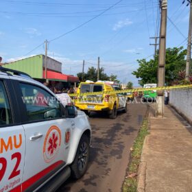 Fotos de Homem é morto a golpes de canivete em bar 